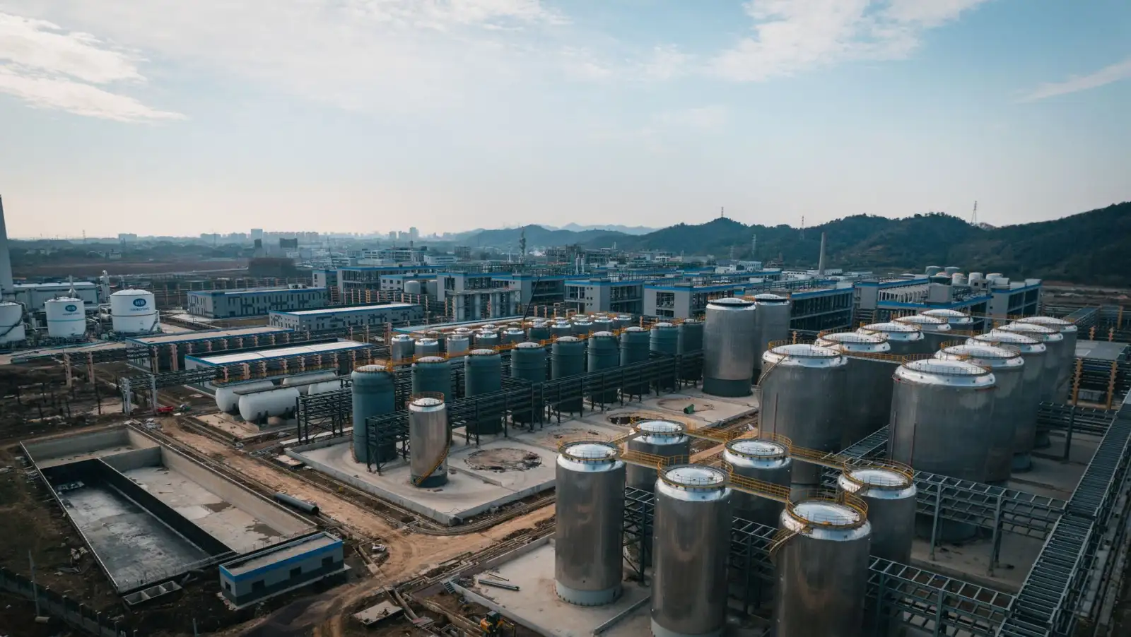 海口广告公司VI视觉系统落地方案:从策略到执行的完整路径解析